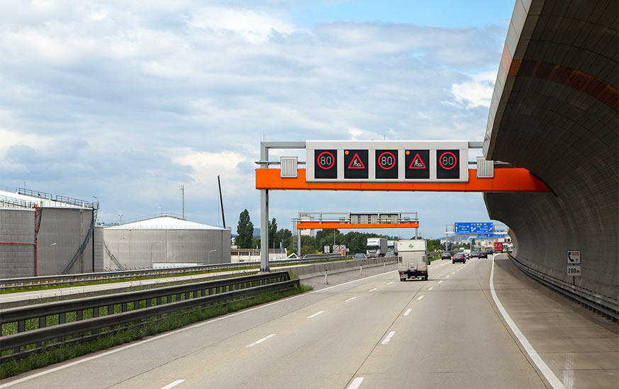 Autriche : mesures de limitation quantitative sur l'autoroute A13 du Brenner / "Luegbrücke"