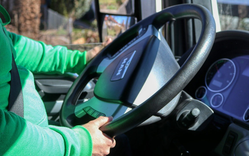 Webinaire IRU - Attirer davantage de femmes et de jeunes dans le secteur du transport routier de marchandises 